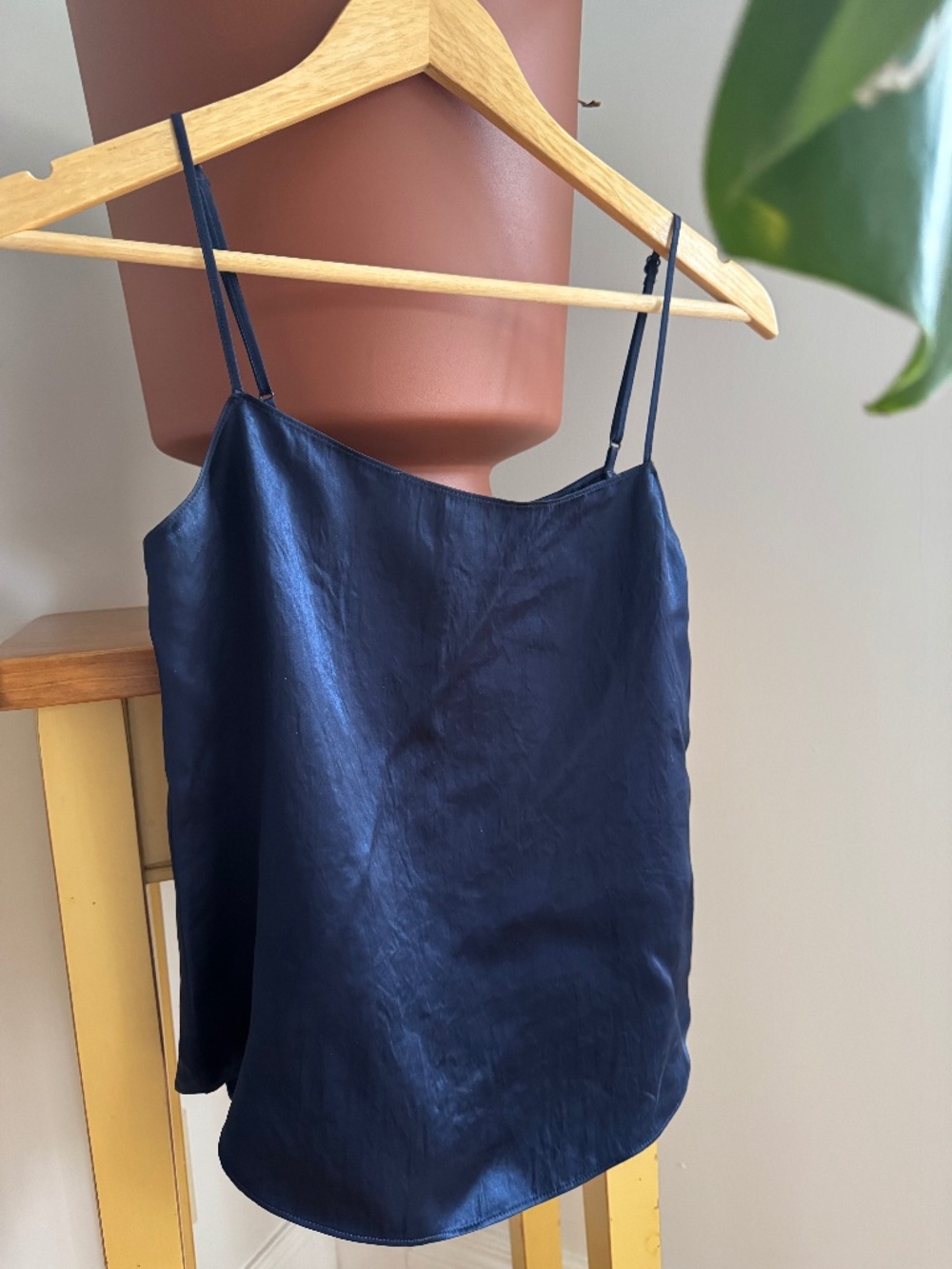 Babaton navy cami